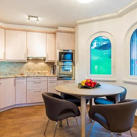 Residenz Ambassador B13 Apartment *